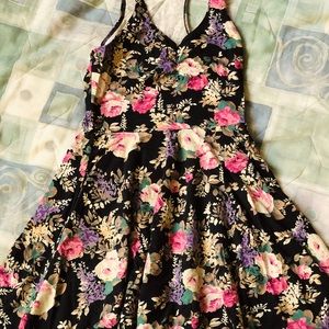 BOYS & GIRLS clothing